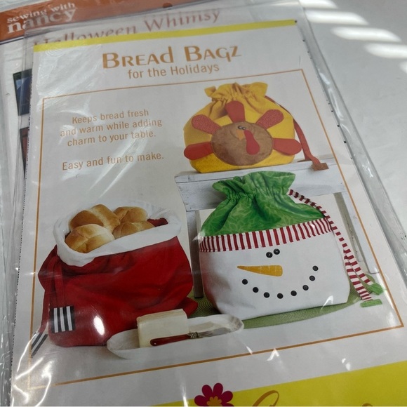 Sewing with Nancy Halloween Whimsy Pot Holders Pattern Bread Bagz Cotton Ginnys - Picture 4 of 4